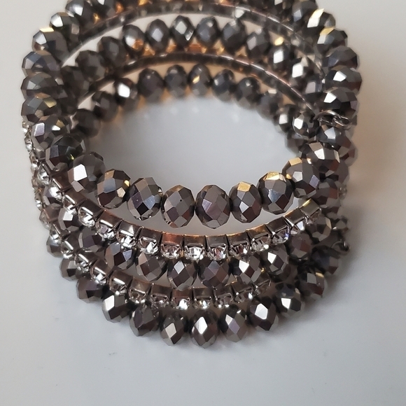 Drawstring Wire shimmering Beads Bracelet 🌴 - Picture 11 of 12